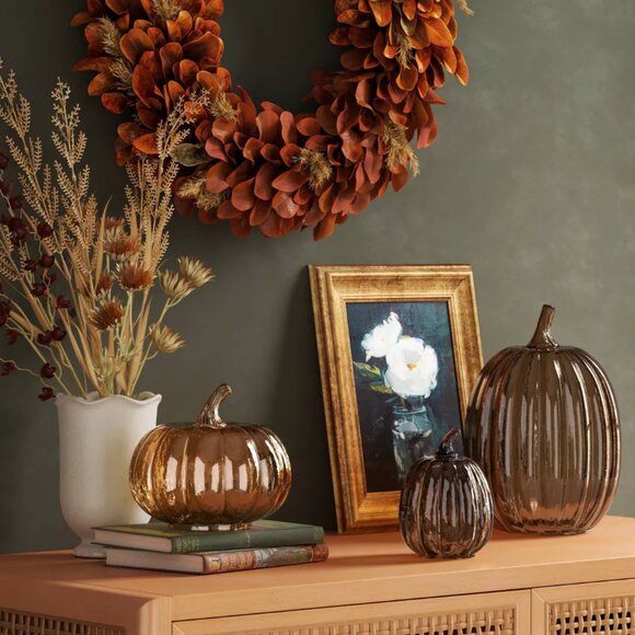 TARGET THRESHOLD SMALL GLASS PUMPKIN FIGURINE AMBER 1CT - Picture 3 of 5